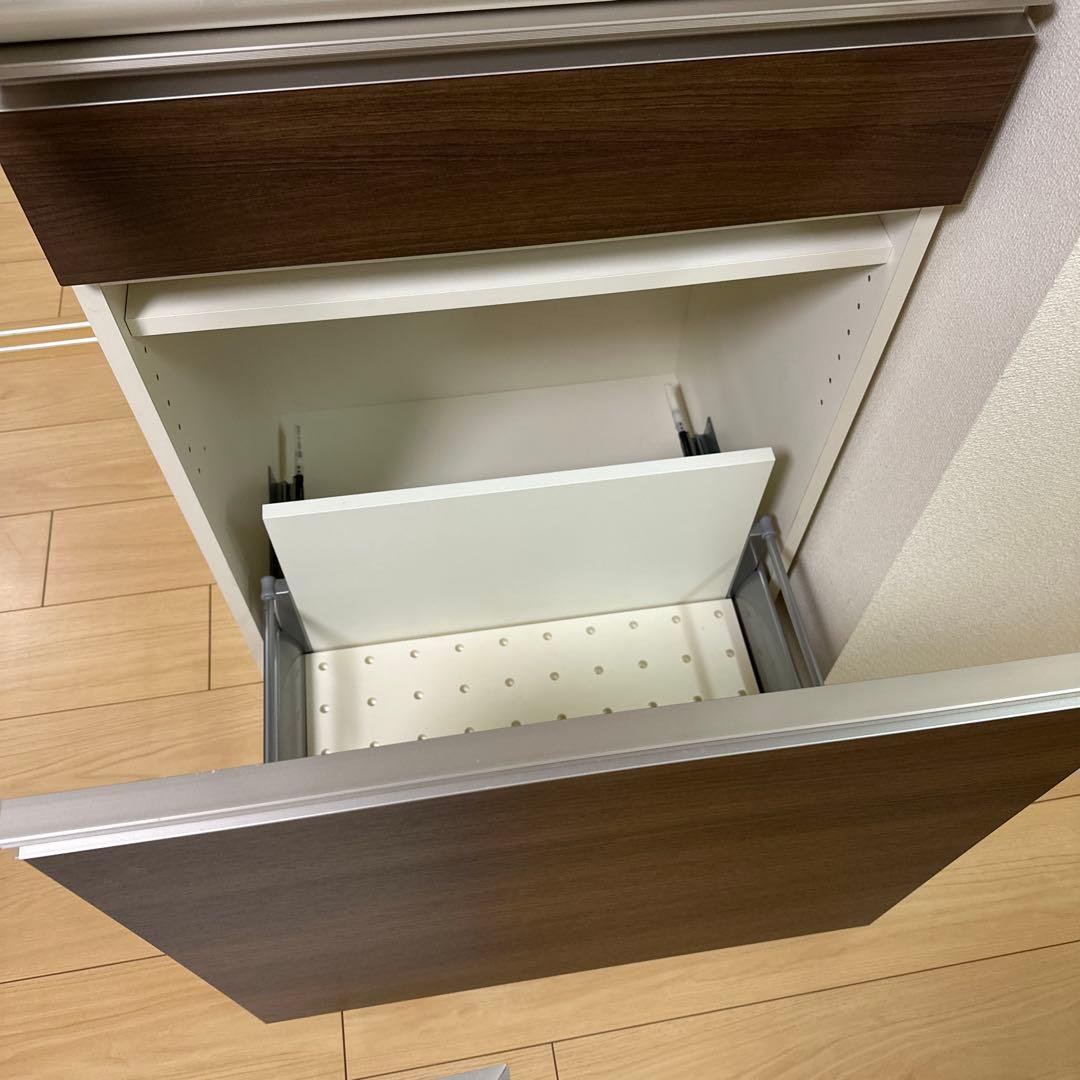 【今月末までの出品】値下げしました！パモウナ　食器棚