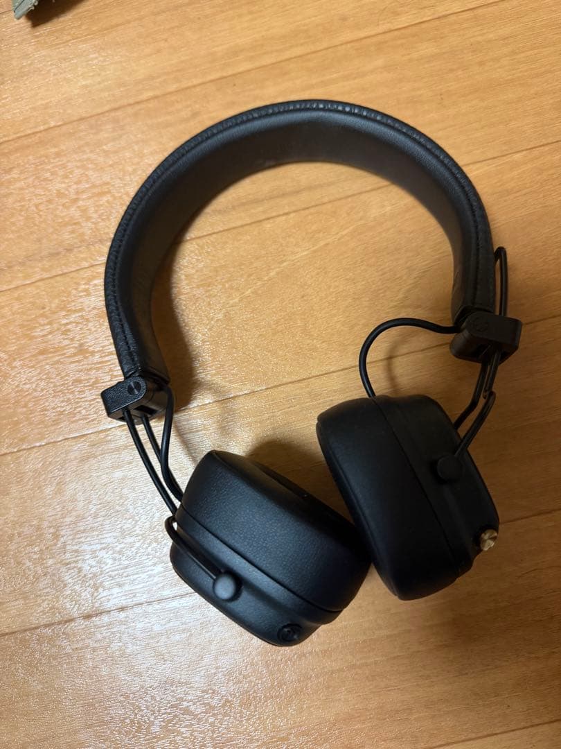 ヘッドホン Marshall major V