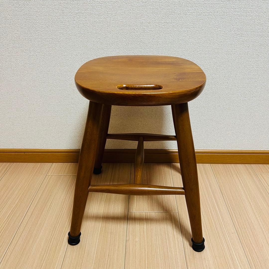 飛騨産業　木製スツール 持ち手付き 椅子 チェア　キツツキマーク　191263