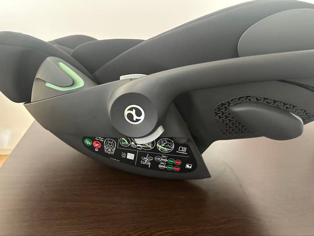 Cybex クラウド G i-Size ベースGセット