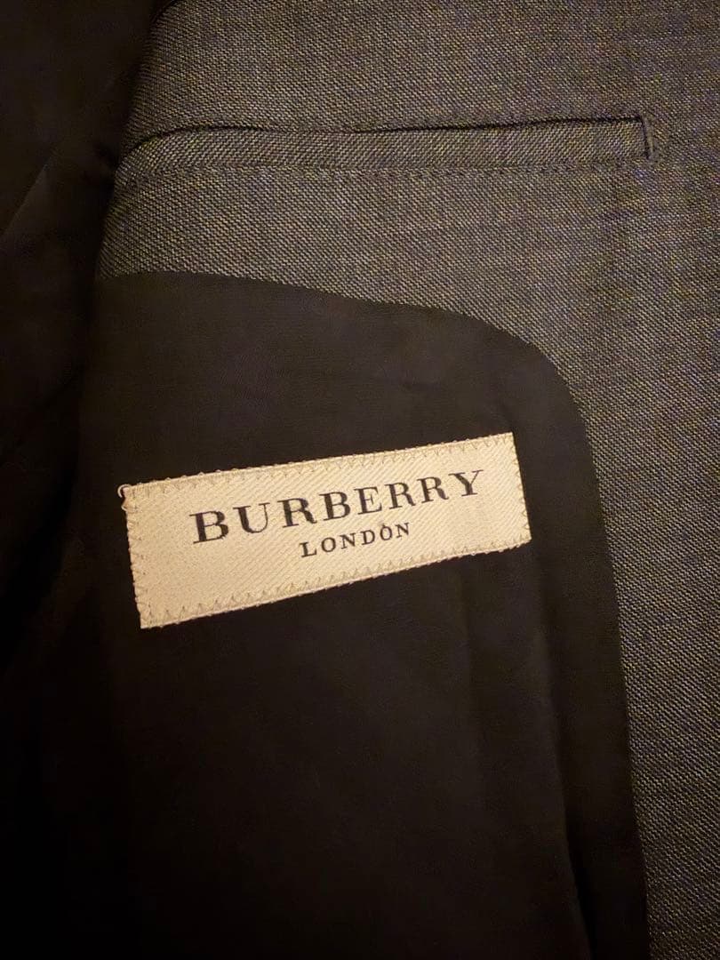 【ありんこさん専用】Burberry ダークグレー ビジネススーツ 　サイズ46