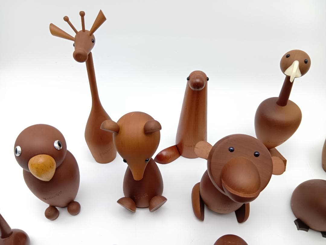 千趣会　ロイヤルペット　19体セット　木製　動物　置物