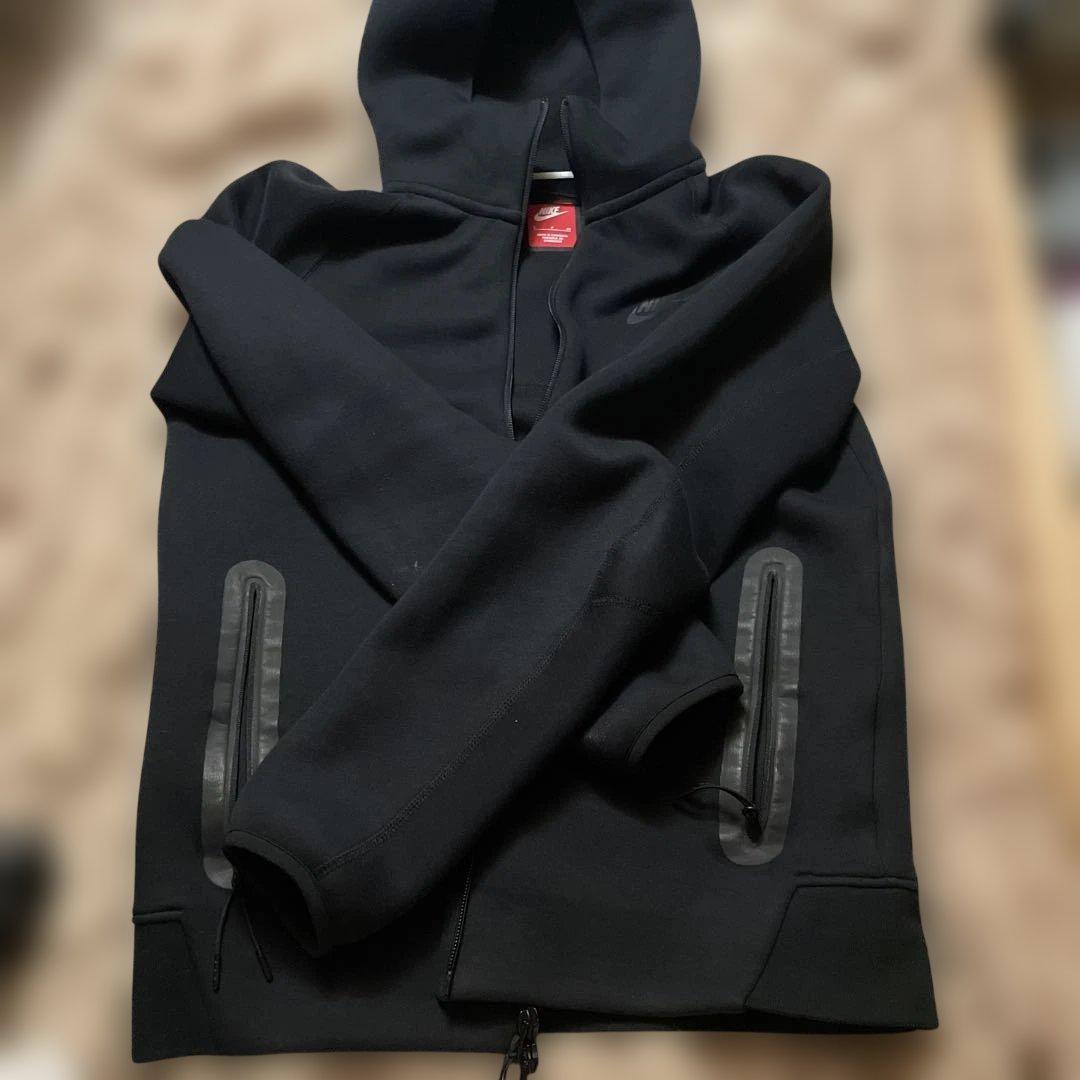 NIKE テックフリース S