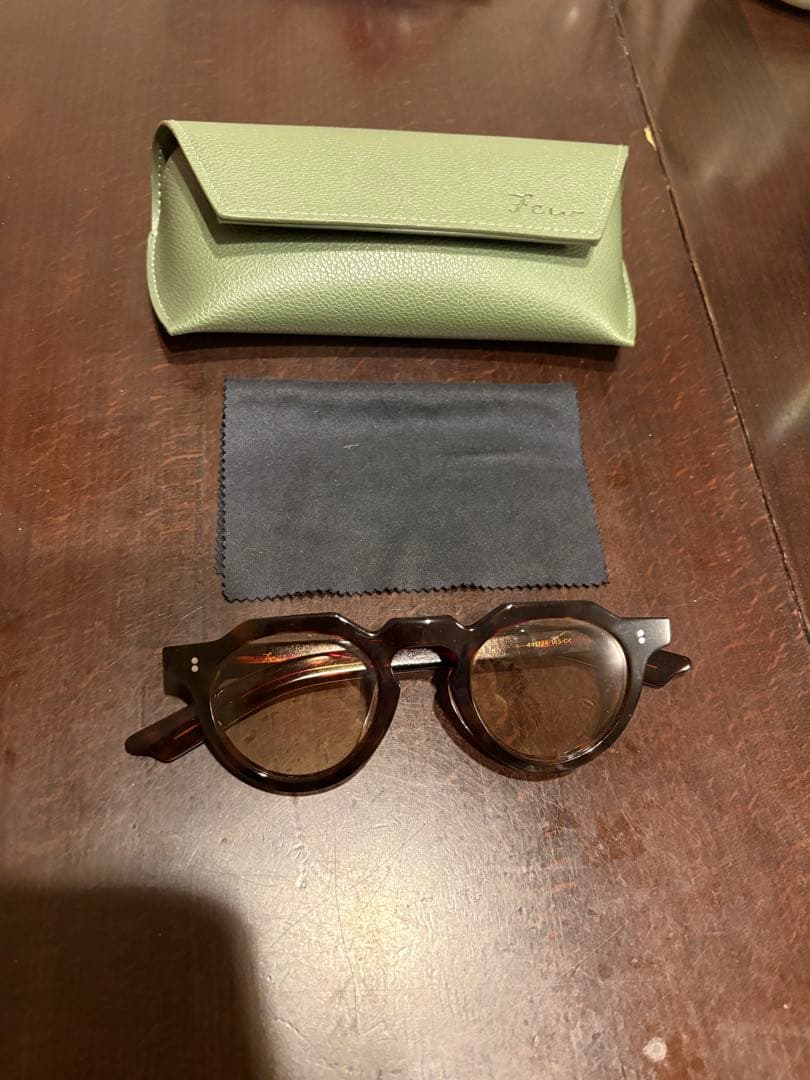 Few by NEW. F5 ハバナ サングラス クラウンパント 人気モデル