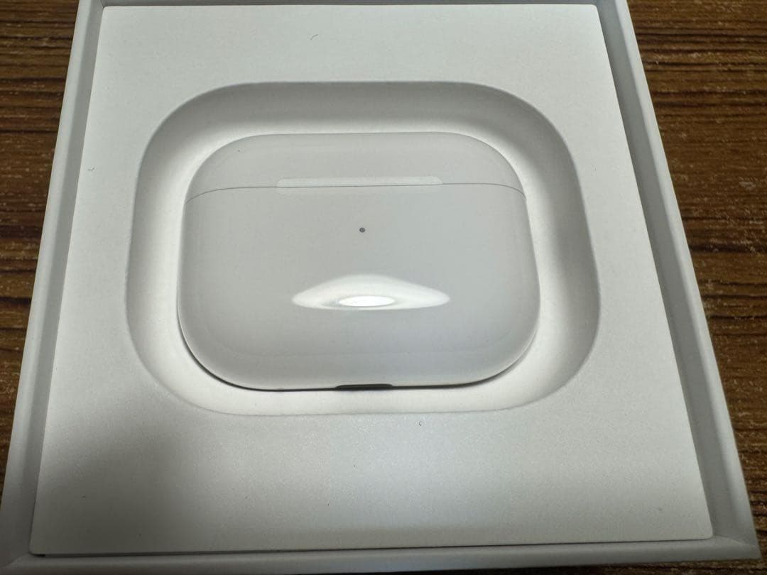 正規品　Apple AirPods Pro 第二世代　USB-C 超美品