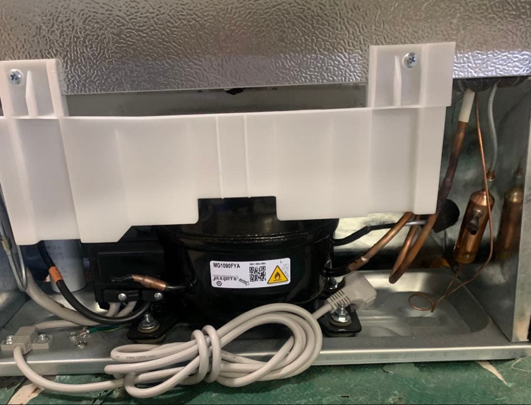 8r44 2023年製135L 冷蔵庫 AQR-J14N (S) 一人暮らし