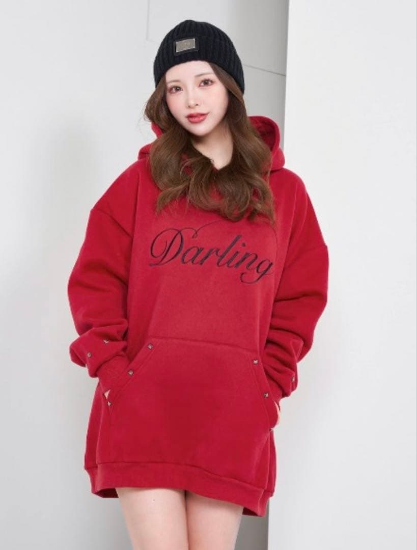 Darich グラフィックスタッズフーディー