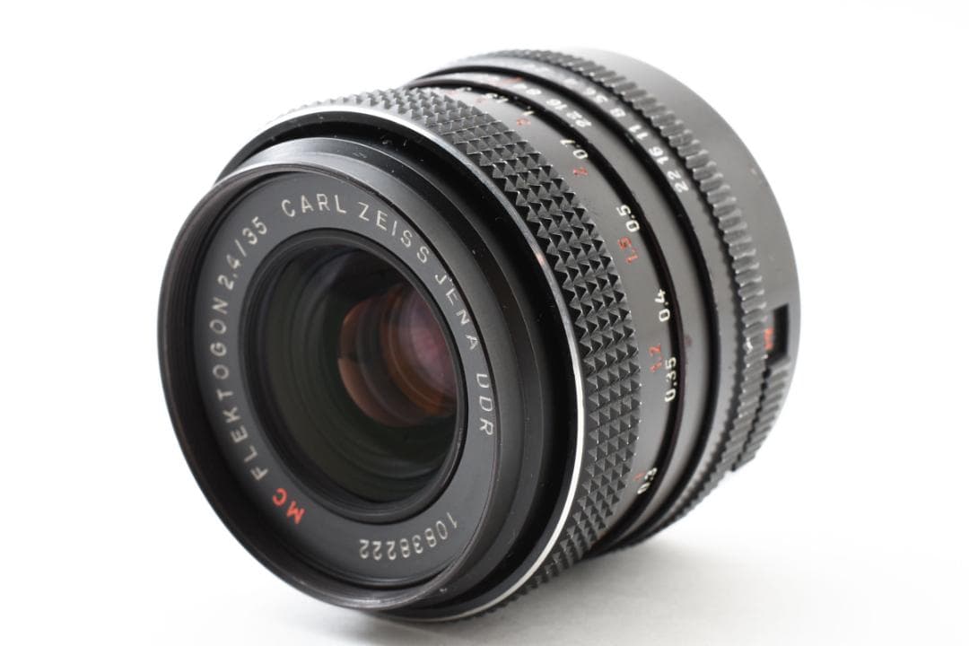 Carl Zeiss MC Flektogon 35mm f/2.4 レンズ