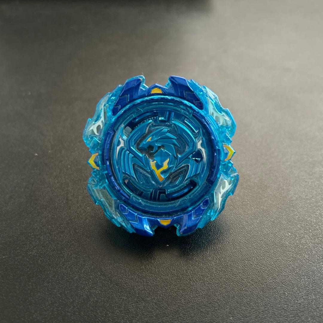 全世界321個限定！ベイブレードバースト　リヴァイブフェニックス　青翼Ver.