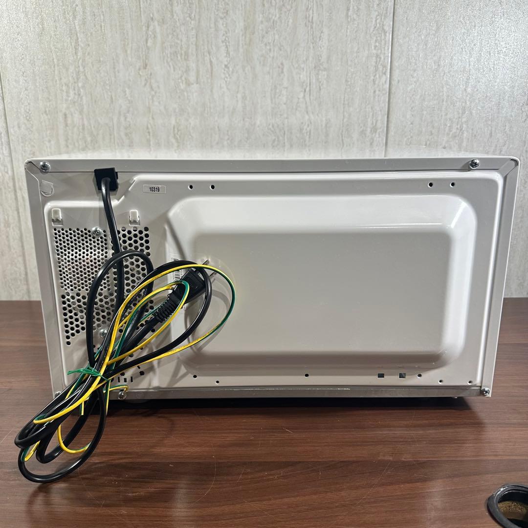 美品　電子レンジ 700W 23年製 YMW17HL6 60Hz専用 ホワイト