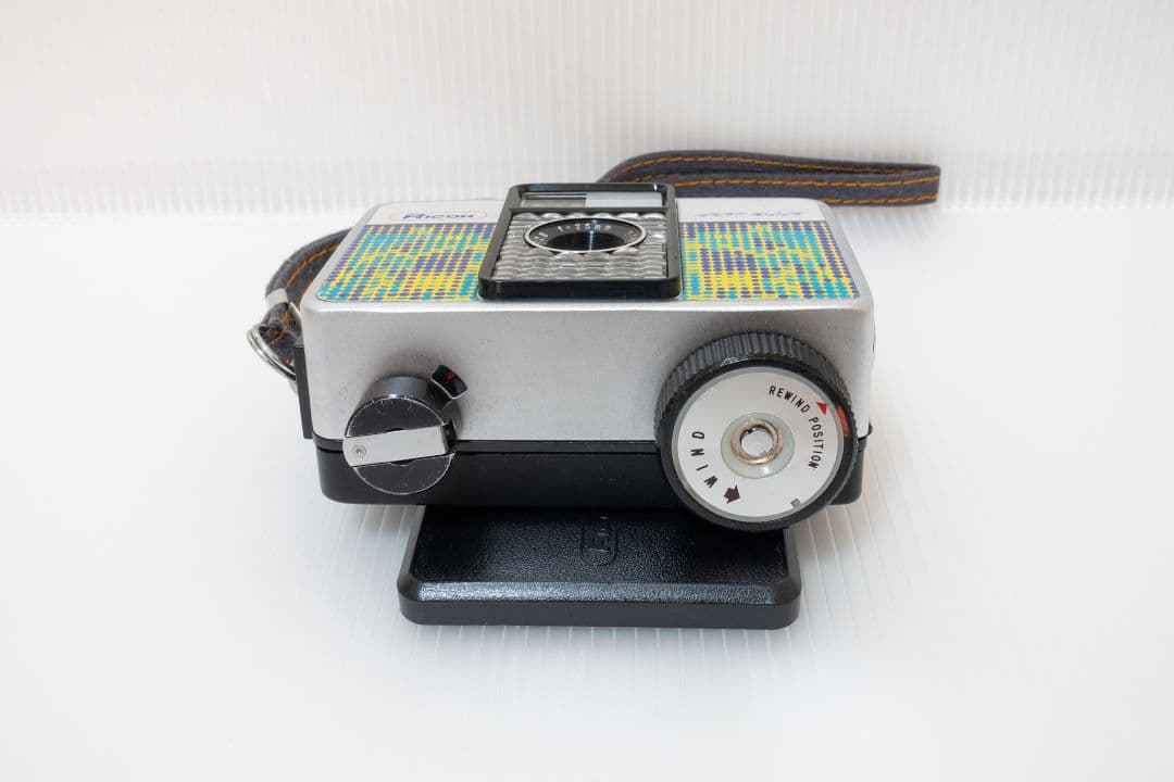 ⑬【美品・整備済品】RICOH AUTO HALF E 「ファンタジー」