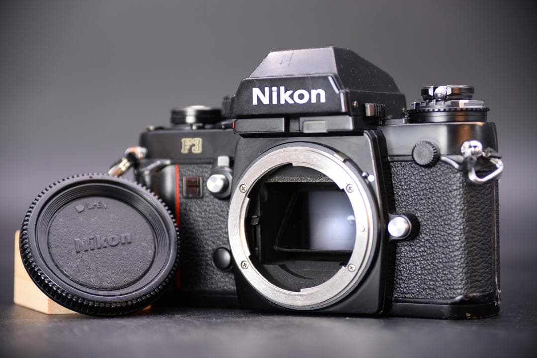 【良品】Nikon ニコン F3 フィルムカメラ アイレベル 動作品