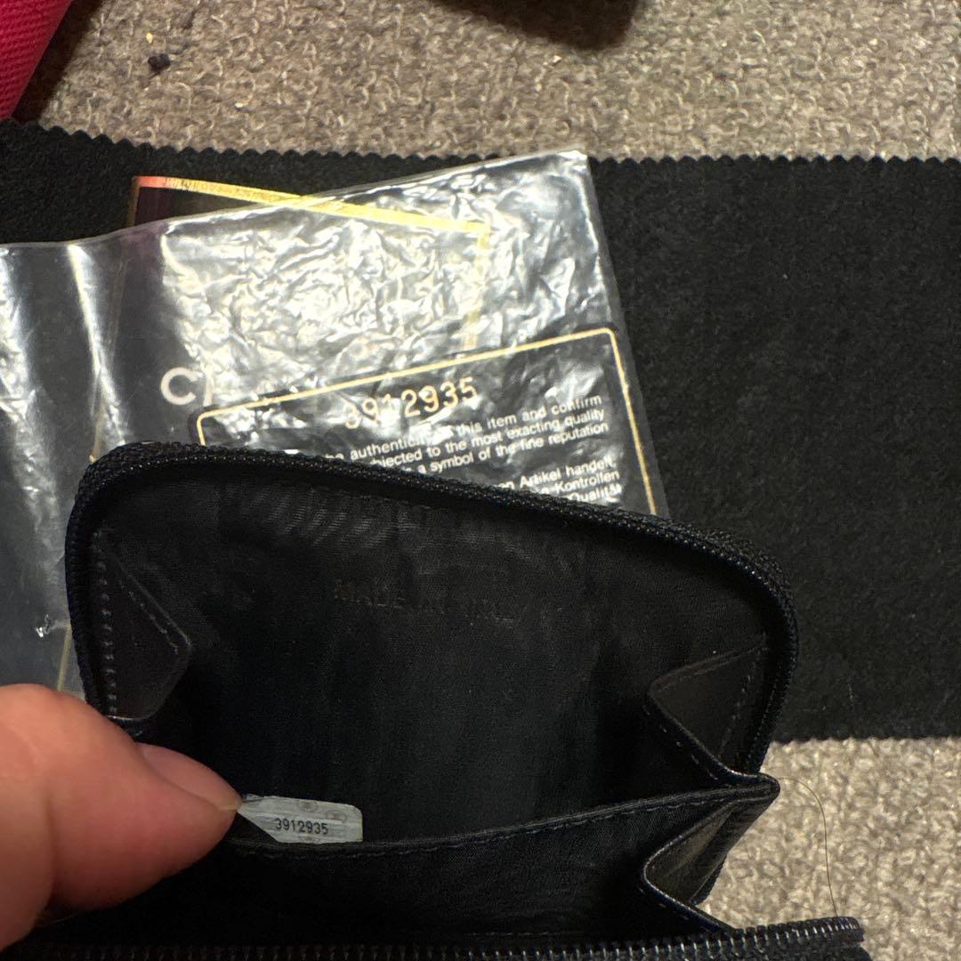 シャネル　CHANEL エナメル　小銭入れ　ブティック　デカロゴ　ケース