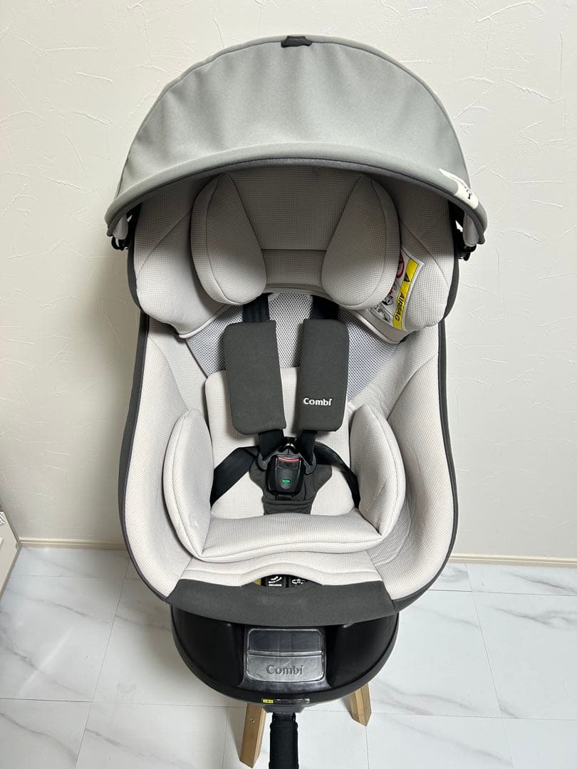 美品❗️コンビ クルムーヴスマート エッグショック simplight