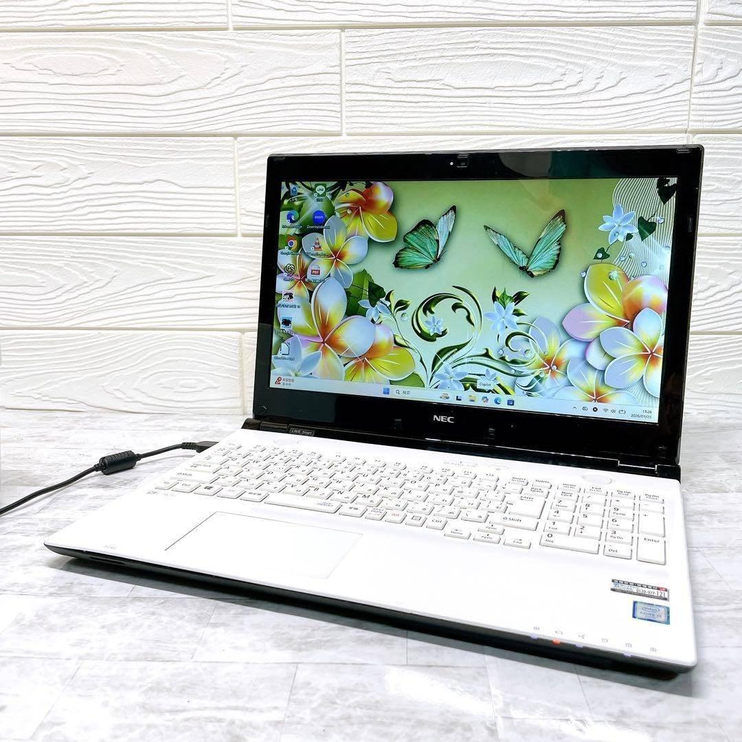 高速SSD✨Windows11 ノートパソコン✨オフィス カメラ DVD 白