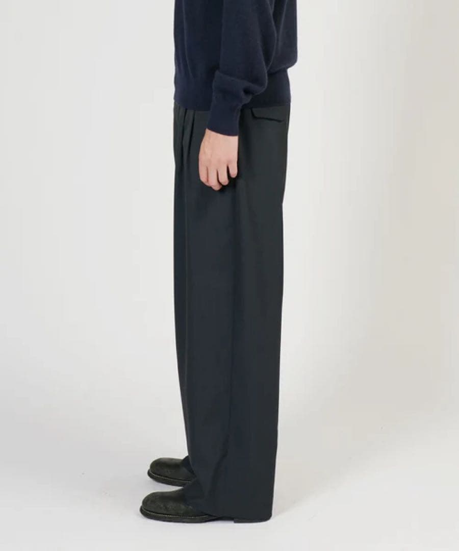 【値下げ】BIOTOP 【not in fashion..】3タックワイドパンツ