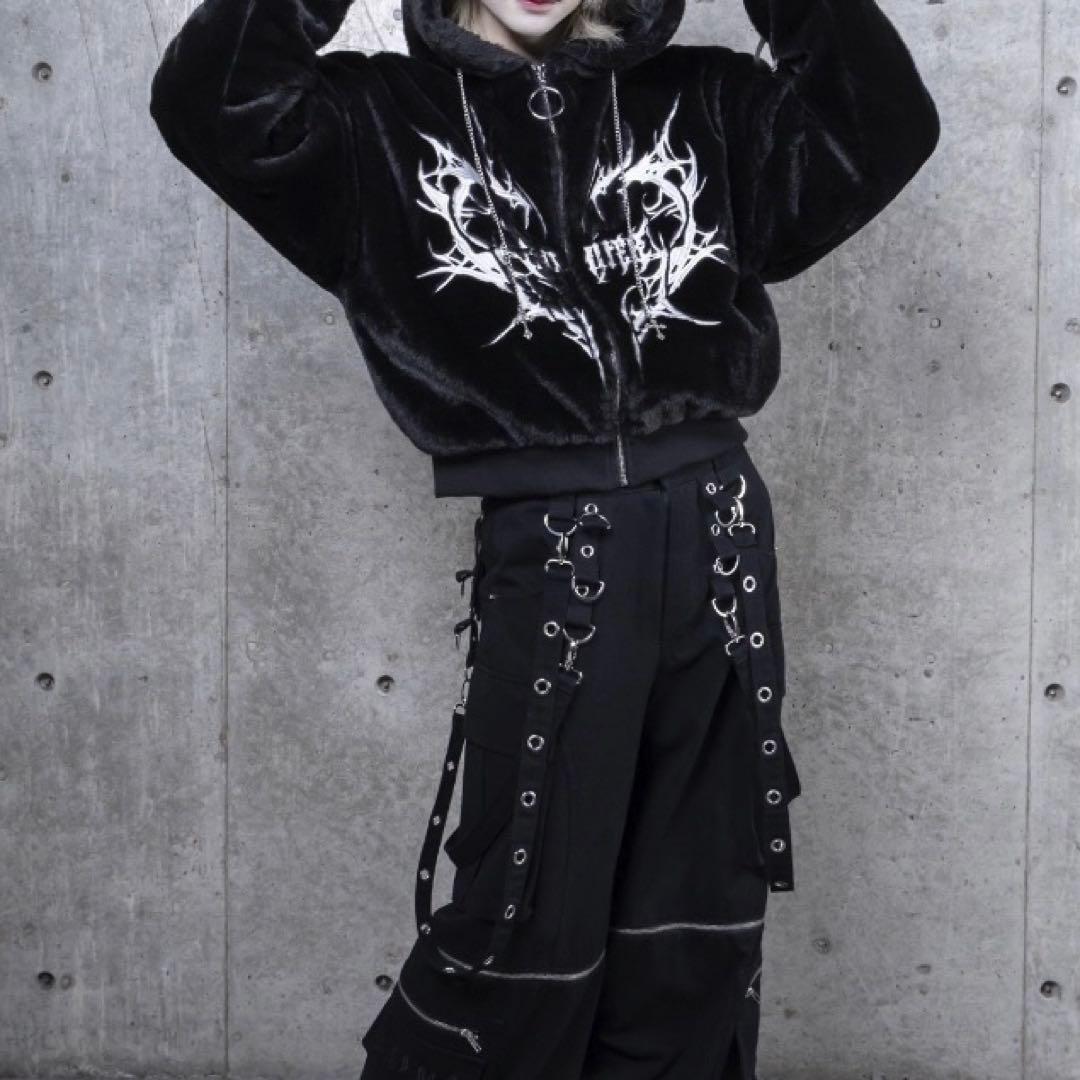 Amilige ネコ耳ハートロゴ刺繍ZIPショートファーコート