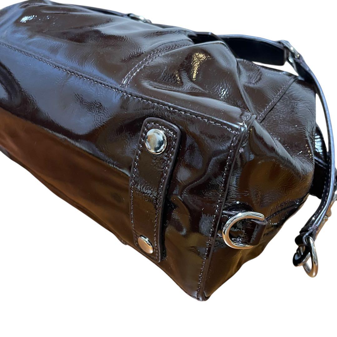 d*3様 COACH ブラウン ハンドバッグ ショルダーバッグ エナメル 2wa
