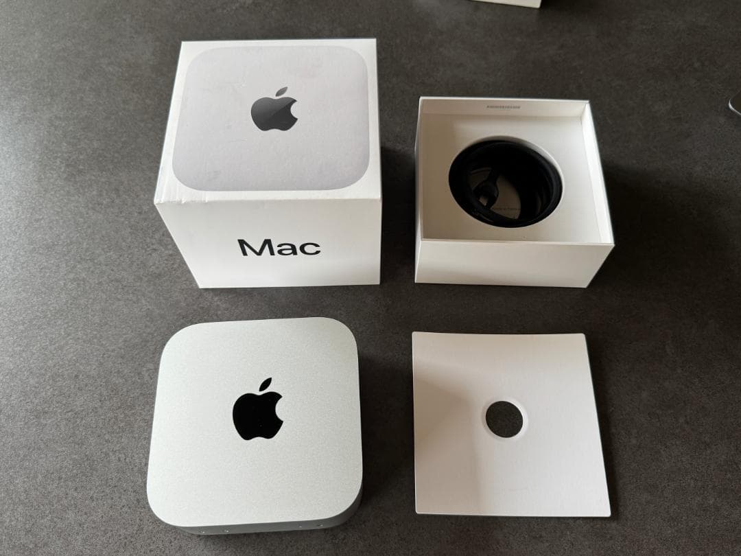 【美品】M4 Mac mini 24GB/512GB キーボード＆トラックパッド