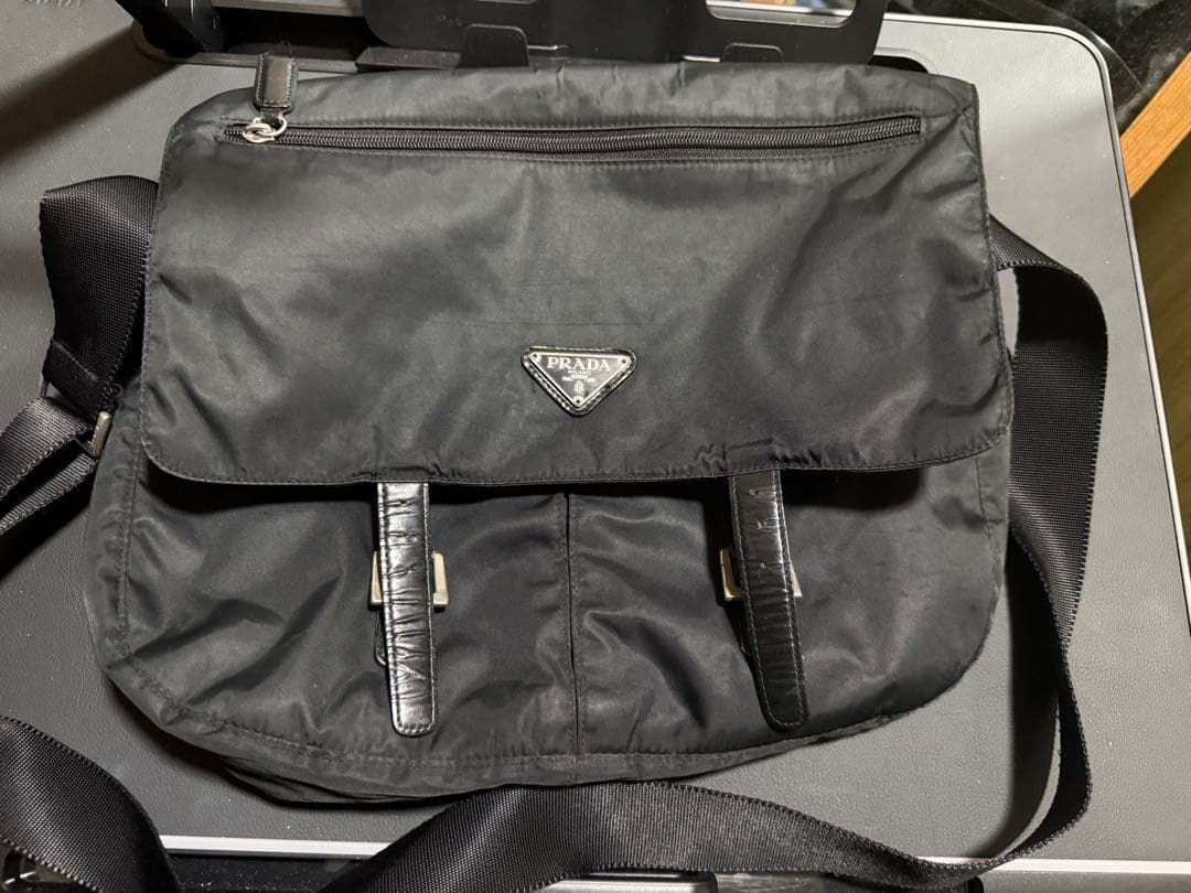 PRADA ショルダーバッグ