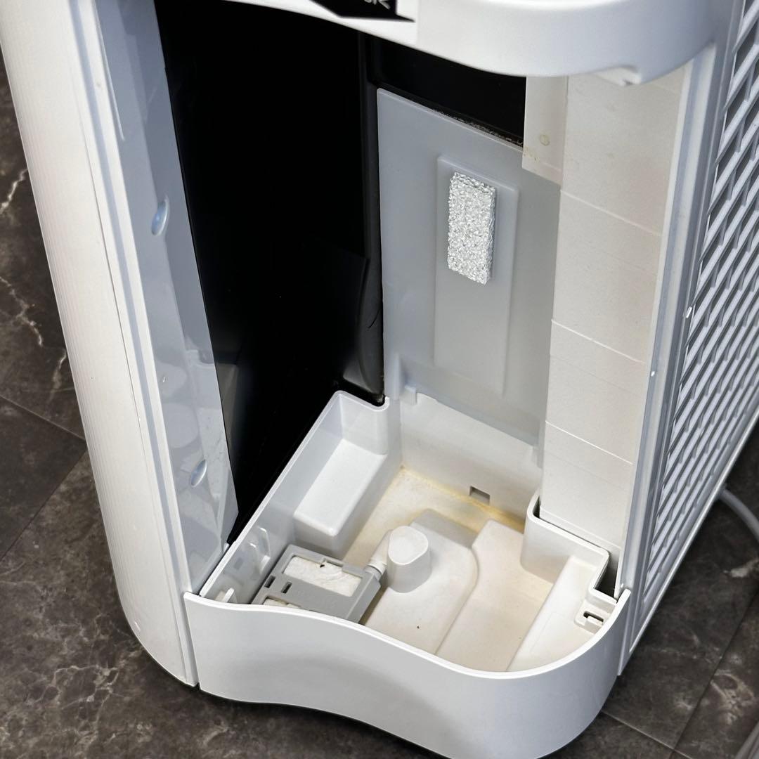 ◯送料込！2025年製 SHARP 加湿空気清浄機 KC-S50-W