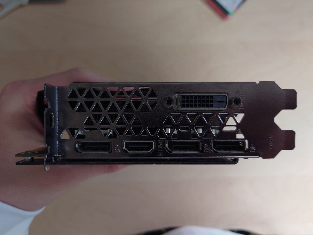 玄人志向 GeForce GTX 1070