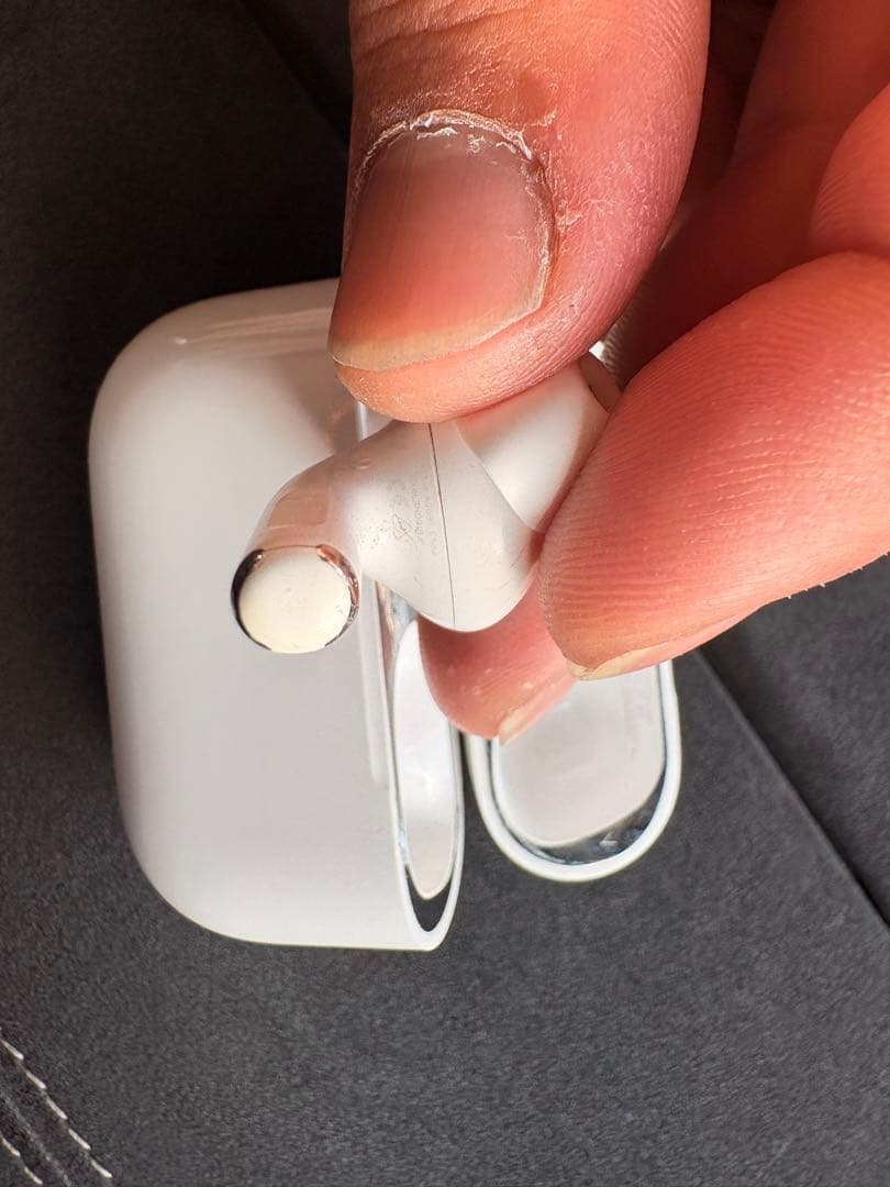 AirPods Pro 本体　右耳のみ
