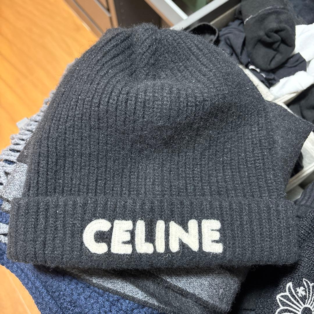 CELINE ブラック ニット帽 浅型