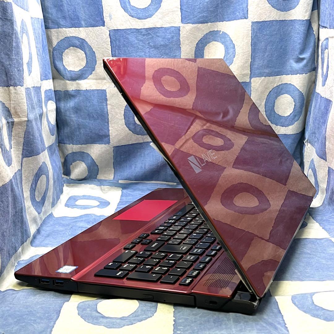 爆速SSD512&メモリ12☆i7☆大人気赤PC♪ブルーレイ&カメラ！Win11