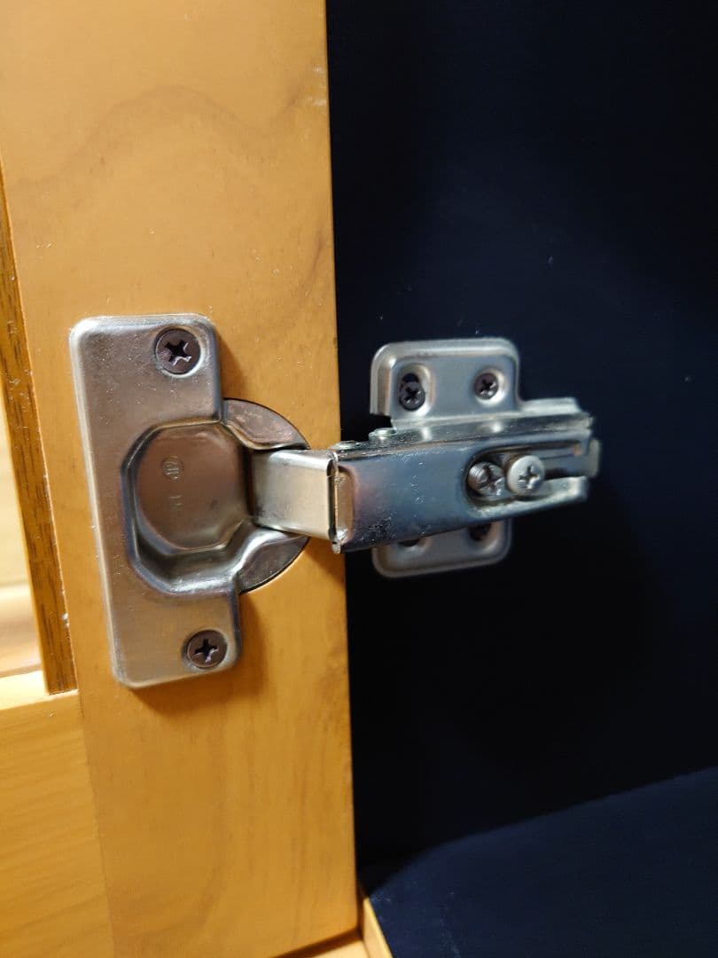 ●値下げ●　食器棚 80x113x46.5