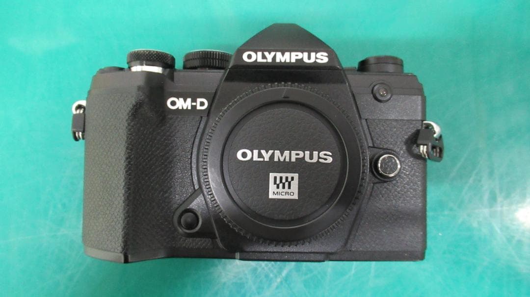 オリンパス　OLYMPUS OM-D E-M5 MarkⅢ　ブラック