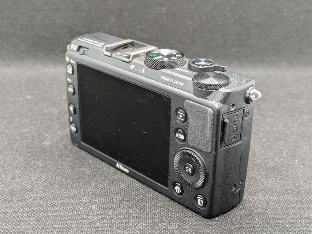 Nikon ニコン COOLPIX A (aps-c)
