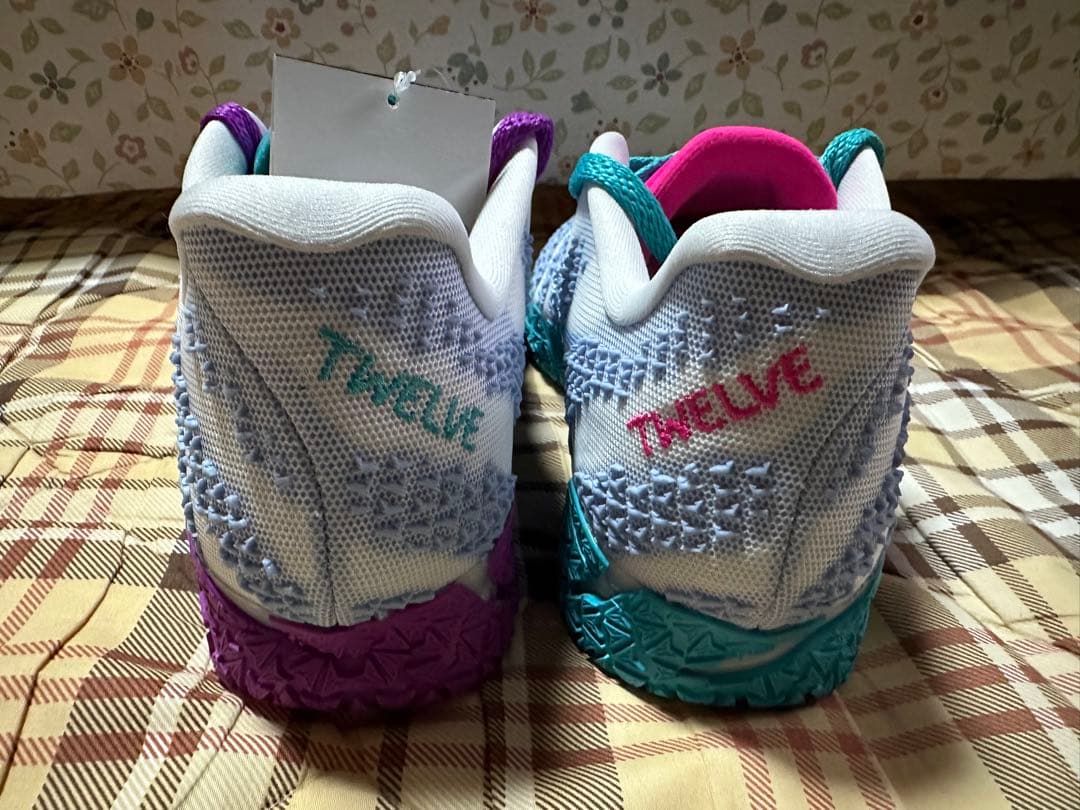 NIKE JA3 ナイキ　ジャ3