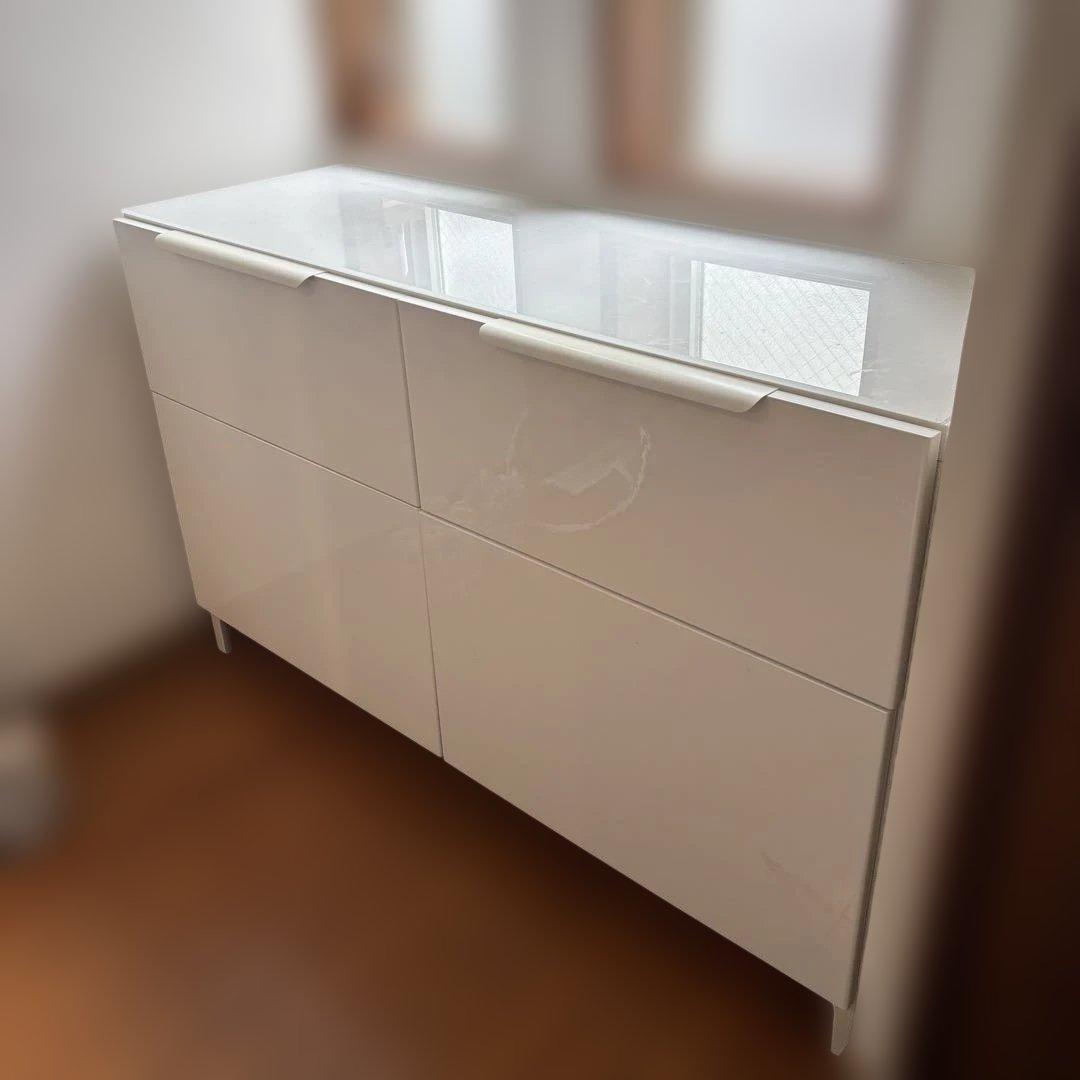 IKEAイケア ベストー キャビネット ホワイト ガラス天板付き 引取歓迎