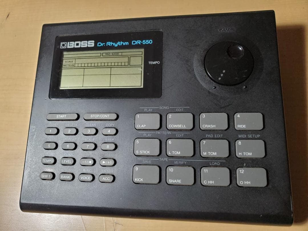 DTM・DAW BOSS DR-550 electronic drum machine
