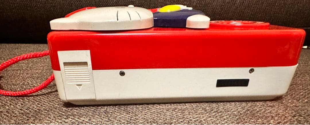 ハローキティ　フィルムカメラ