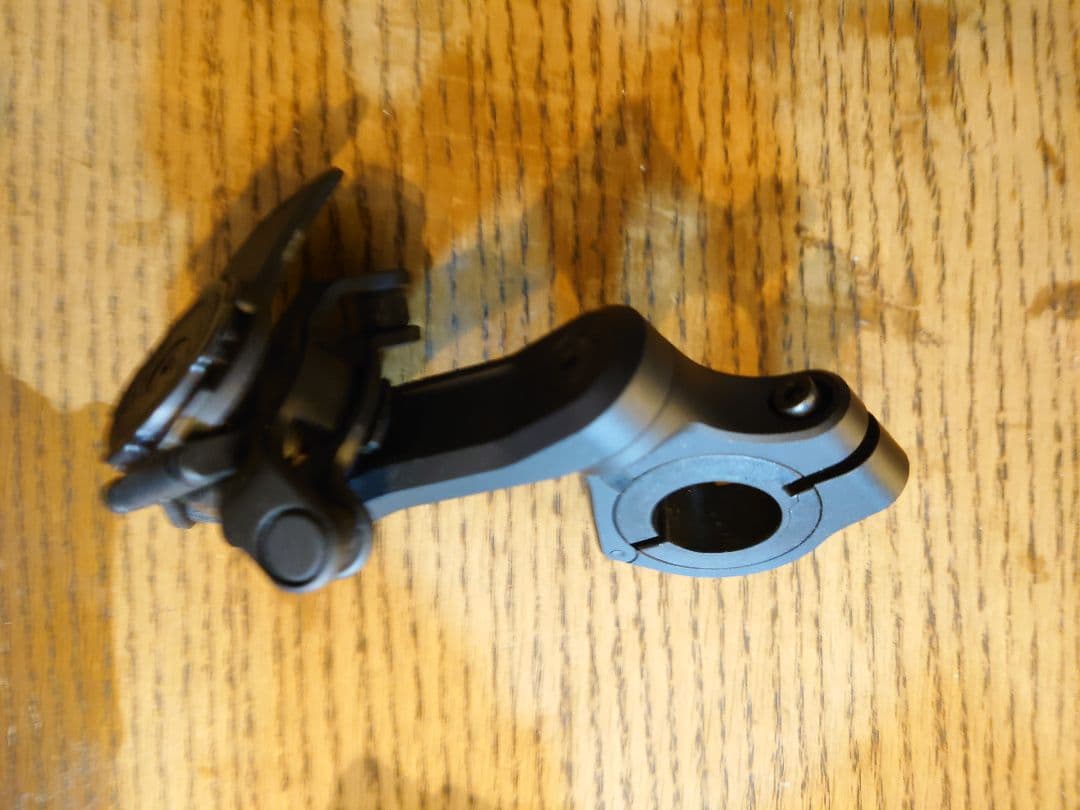 クアッドロック　バイク用 | ハンドルバーマウント PRO