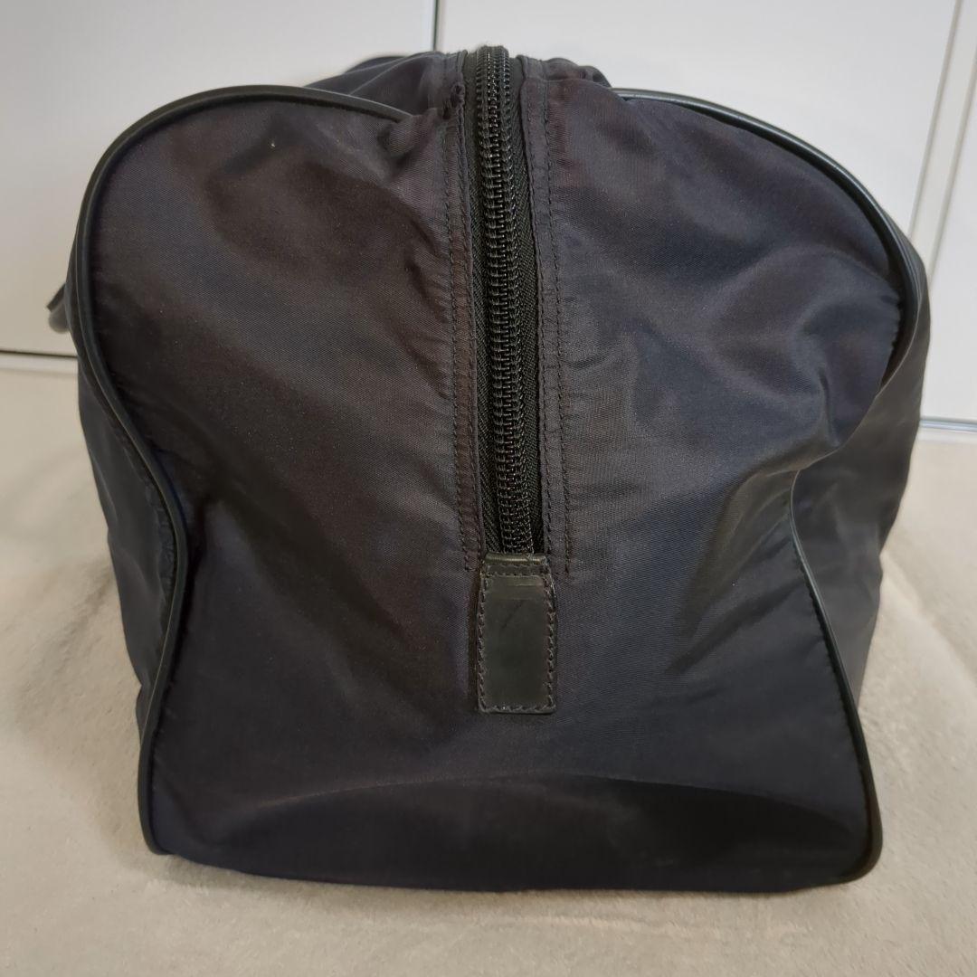 プラダ ボストンバッグ 三角ロゴ 希少色 ネイビー レザーハンドル 大容量