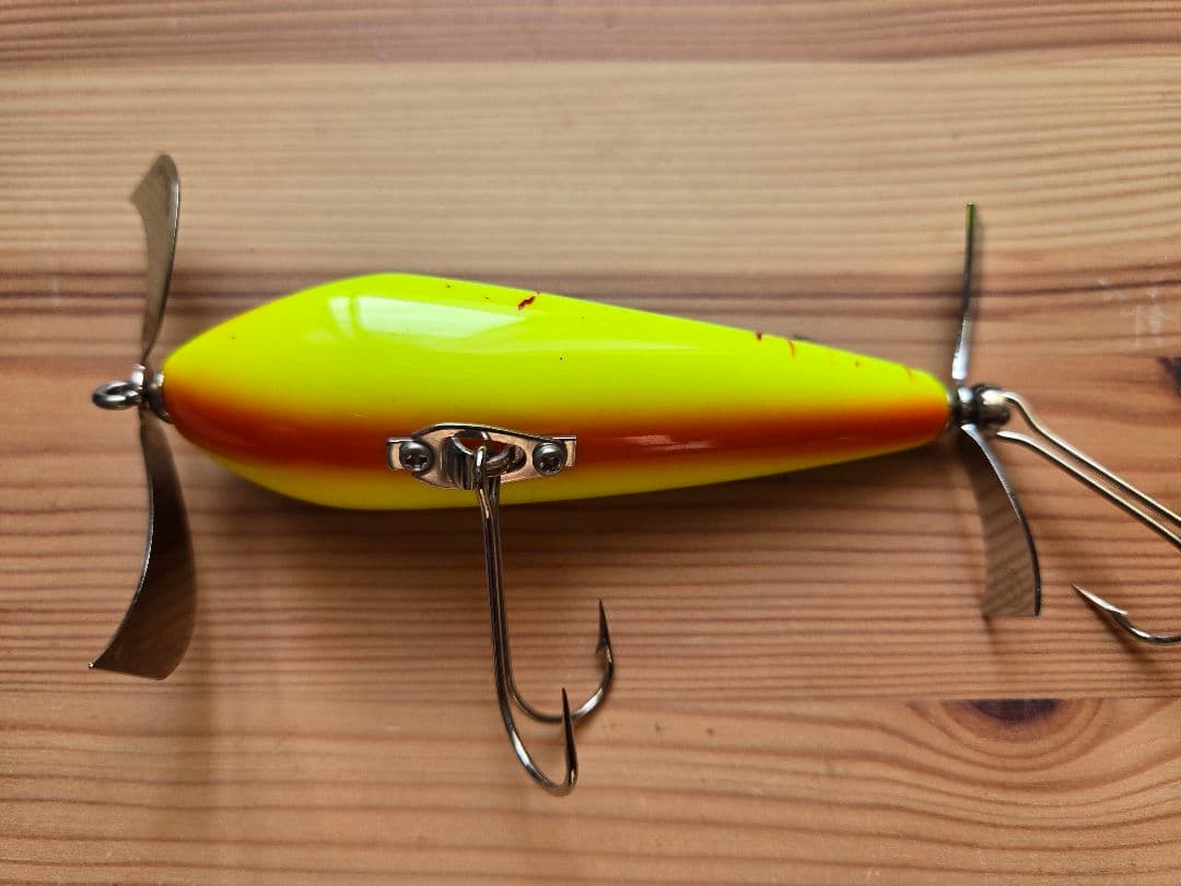 アブディール　ロンバスライト