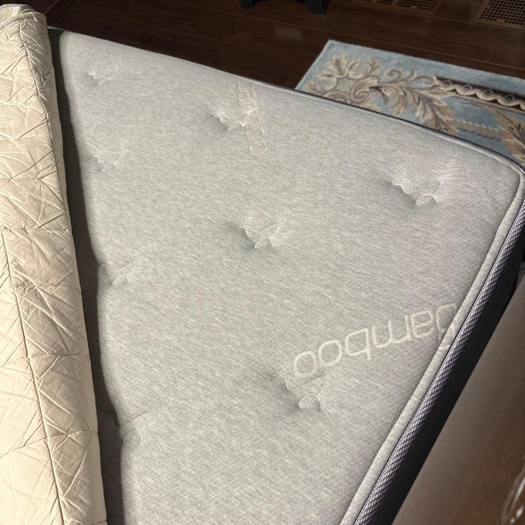 [直接取引8/29]最終値下げ木製クイーンベッドフレーム