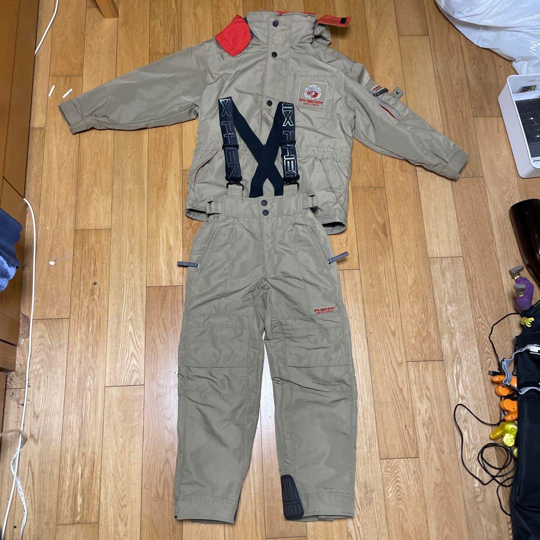 カーキ スキーウェア 上下セット