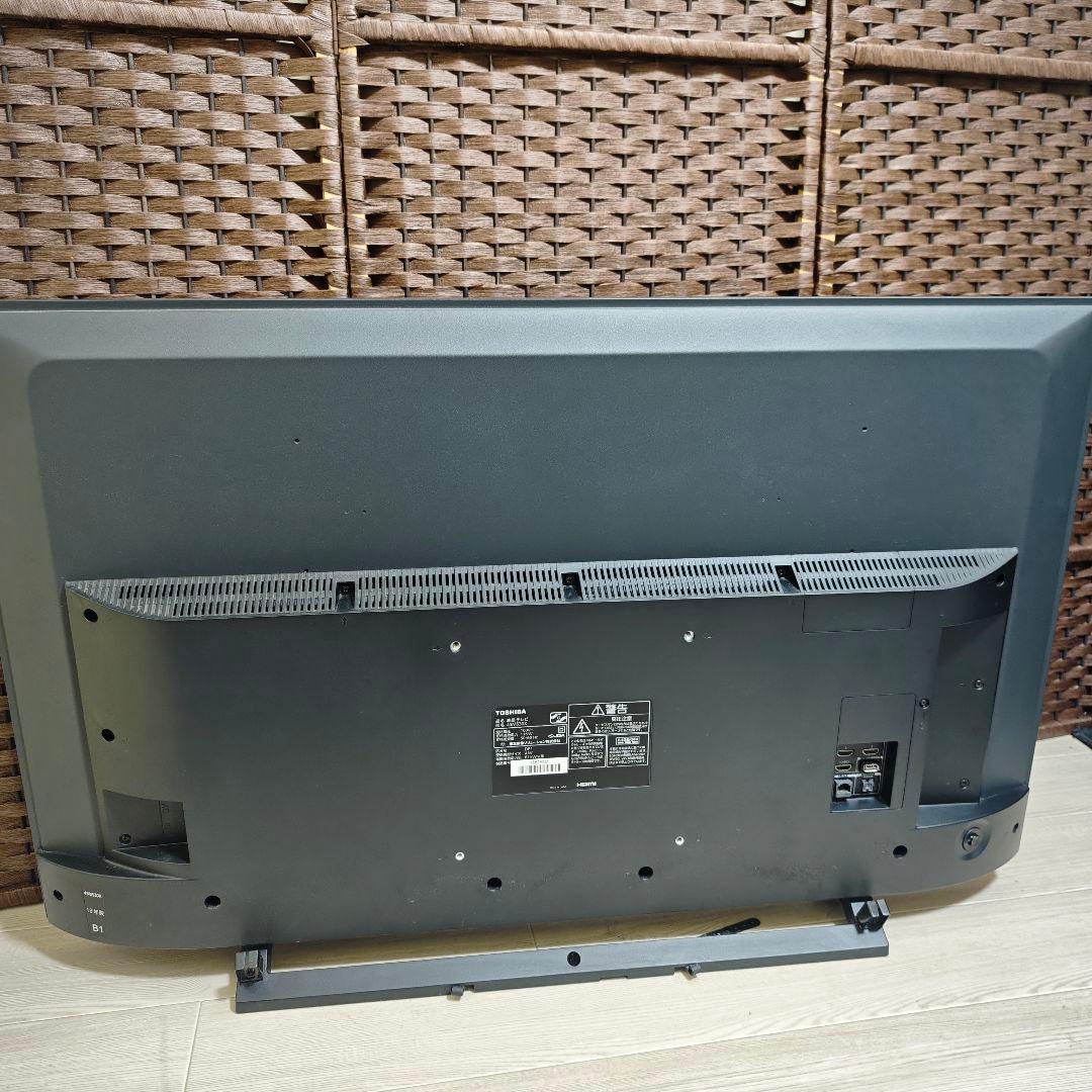 【極美品】東芝 43V型 4Kチューナー搭載 液晶テレビ レグザ 43M530X