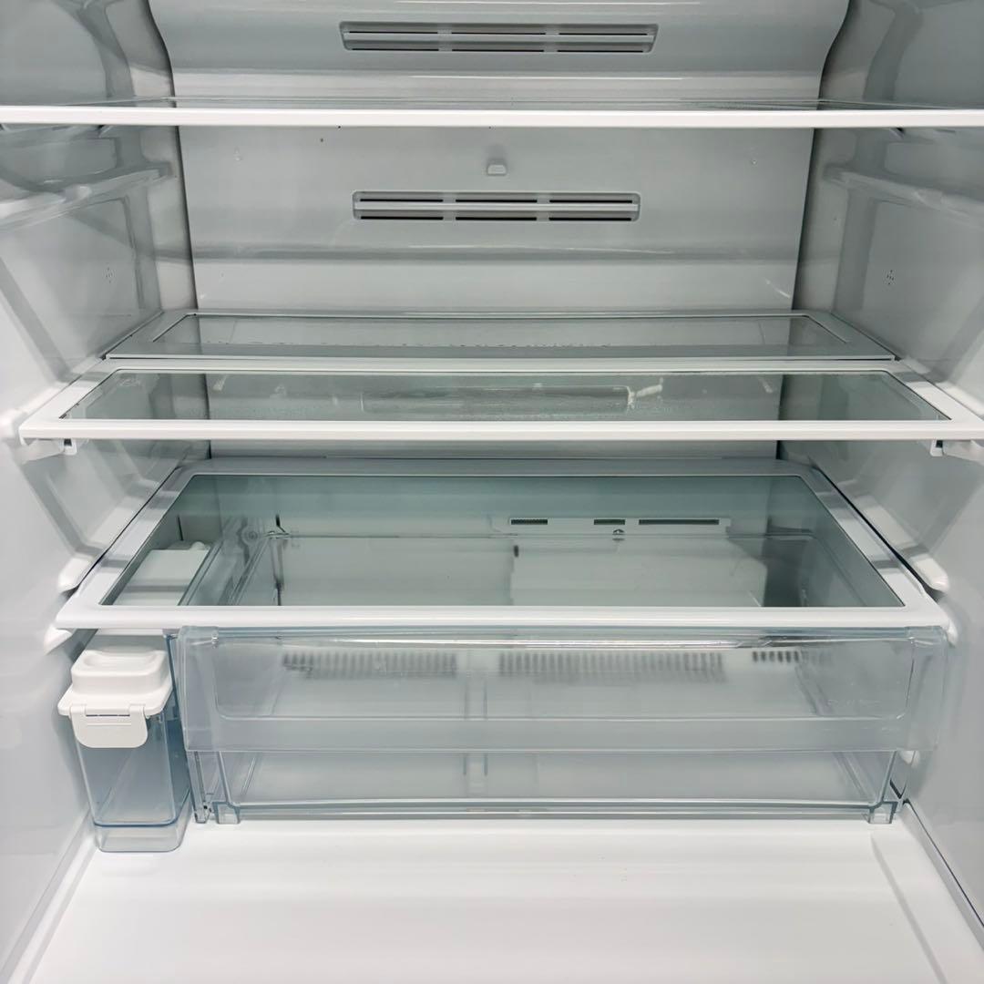 634 東芝　大型冷蔵庫　観音開き　500L強　小型　家庭用　自動製氷　シルバー