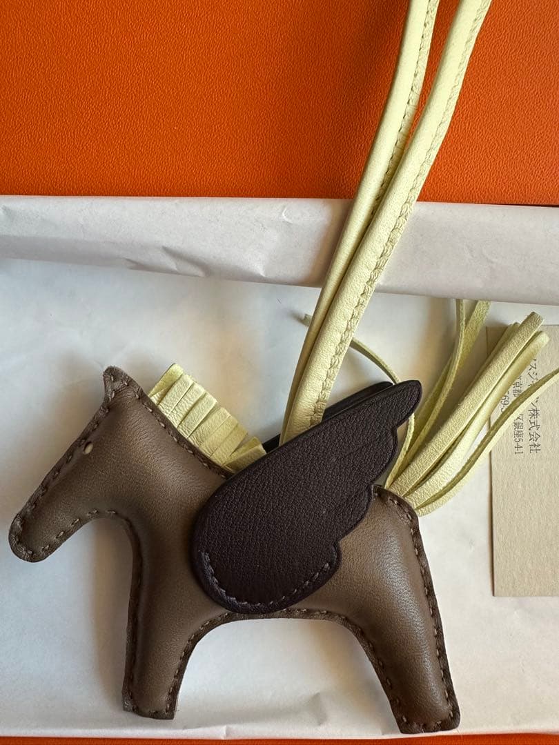 【美品】HERMES ペガサス　エトゥープ