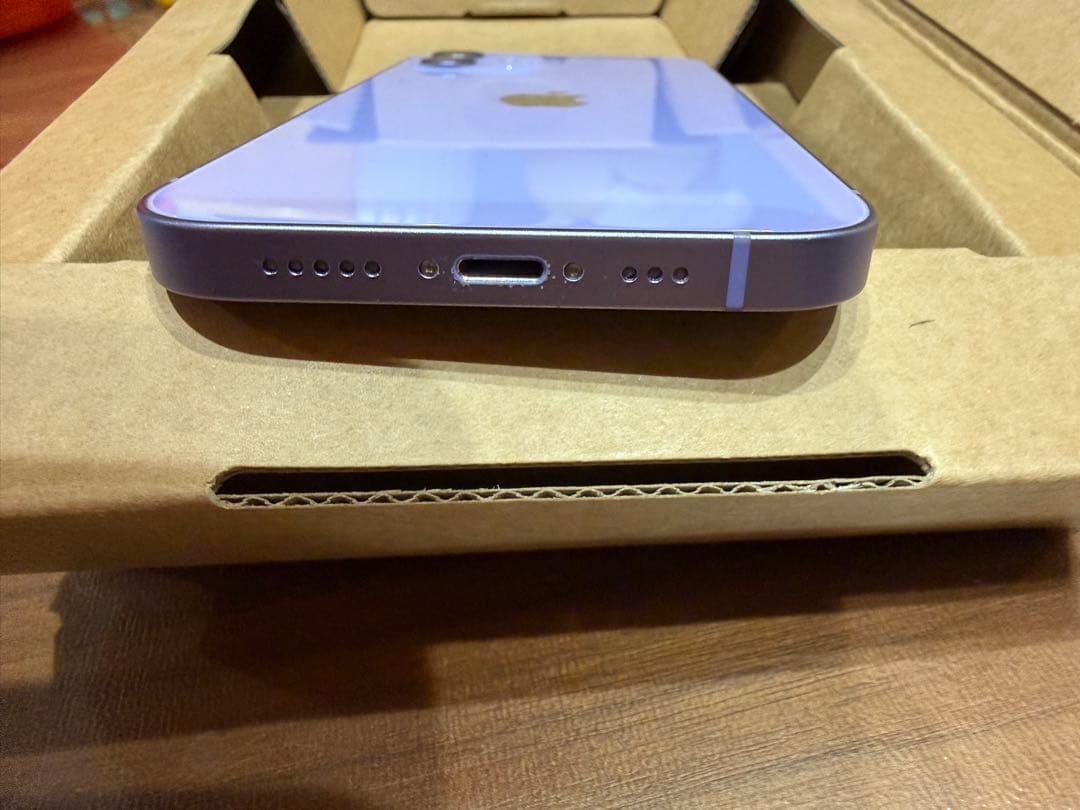 Apple iPhone 12 パープル　64GB 本体とケース+α付き