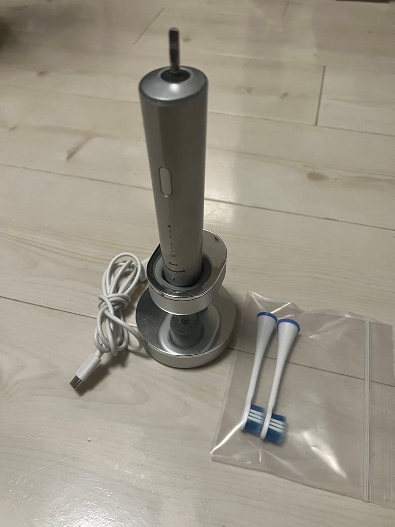 パナソニック　ドルツ Doltz　EW-DT72-S　替ブラシ2つ