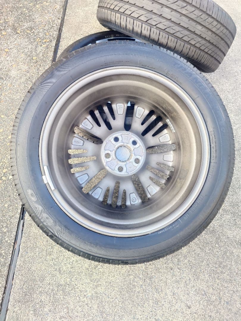 アルファード30系18インチ 純正ホイールセット