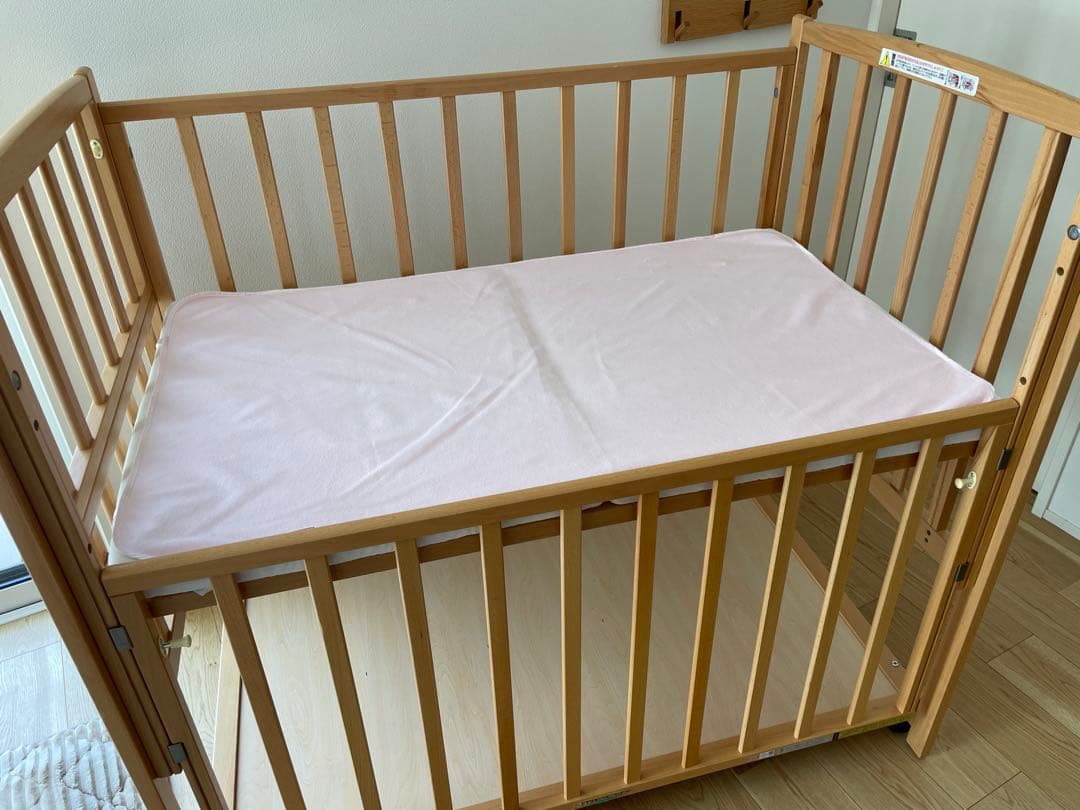 ヤマサキ　ベビーベッド ツーオープン　ハイタイプ