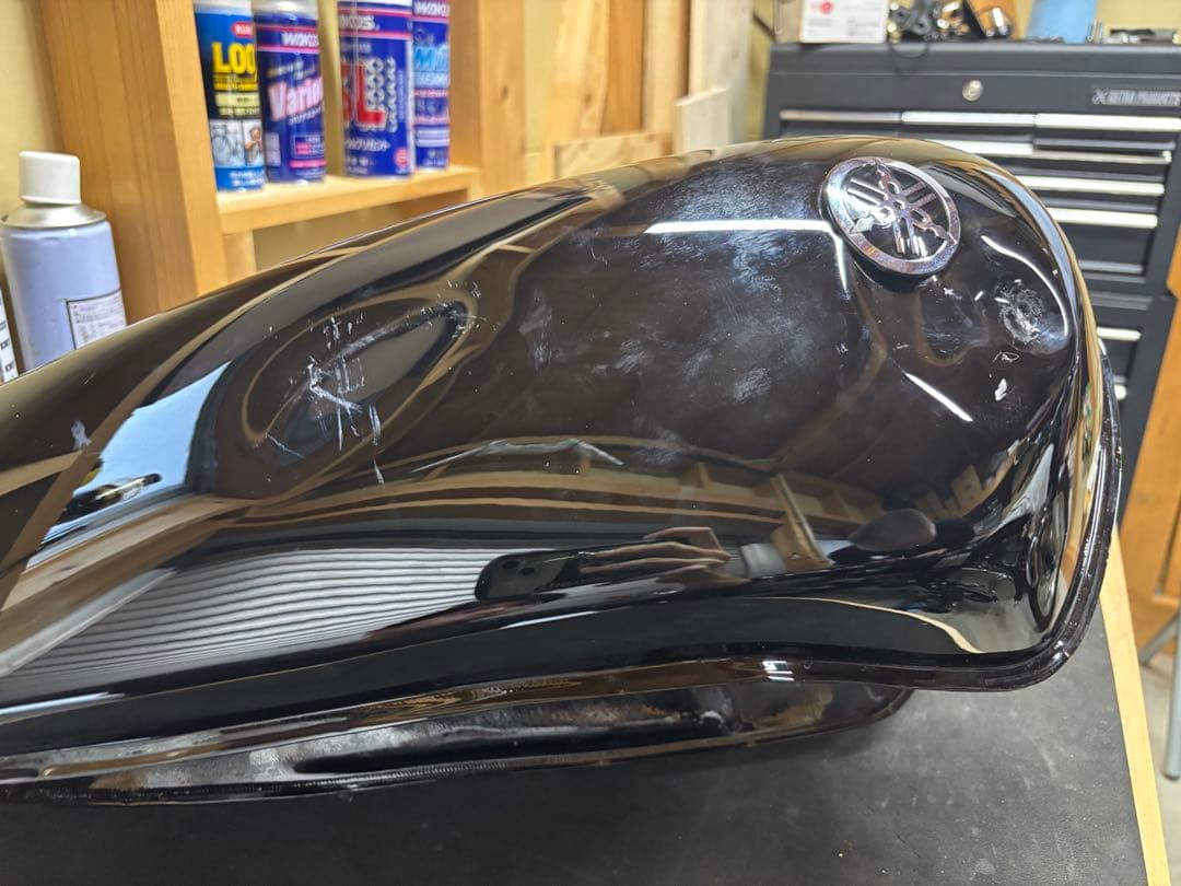 sr400 5型　タンク（凹みあり）