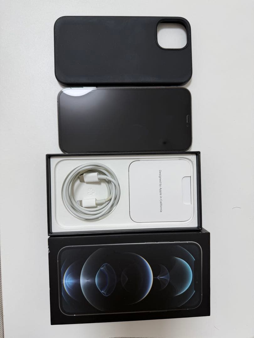 iPhone 12 Pro 256GB グラファイト 本体 美品 おまけ付き